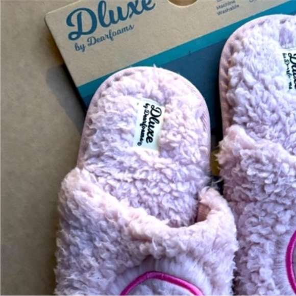 Dearfoams Pink Fuzzy Slippers 33-34 sz 6,5 - Picture 6 of 6
